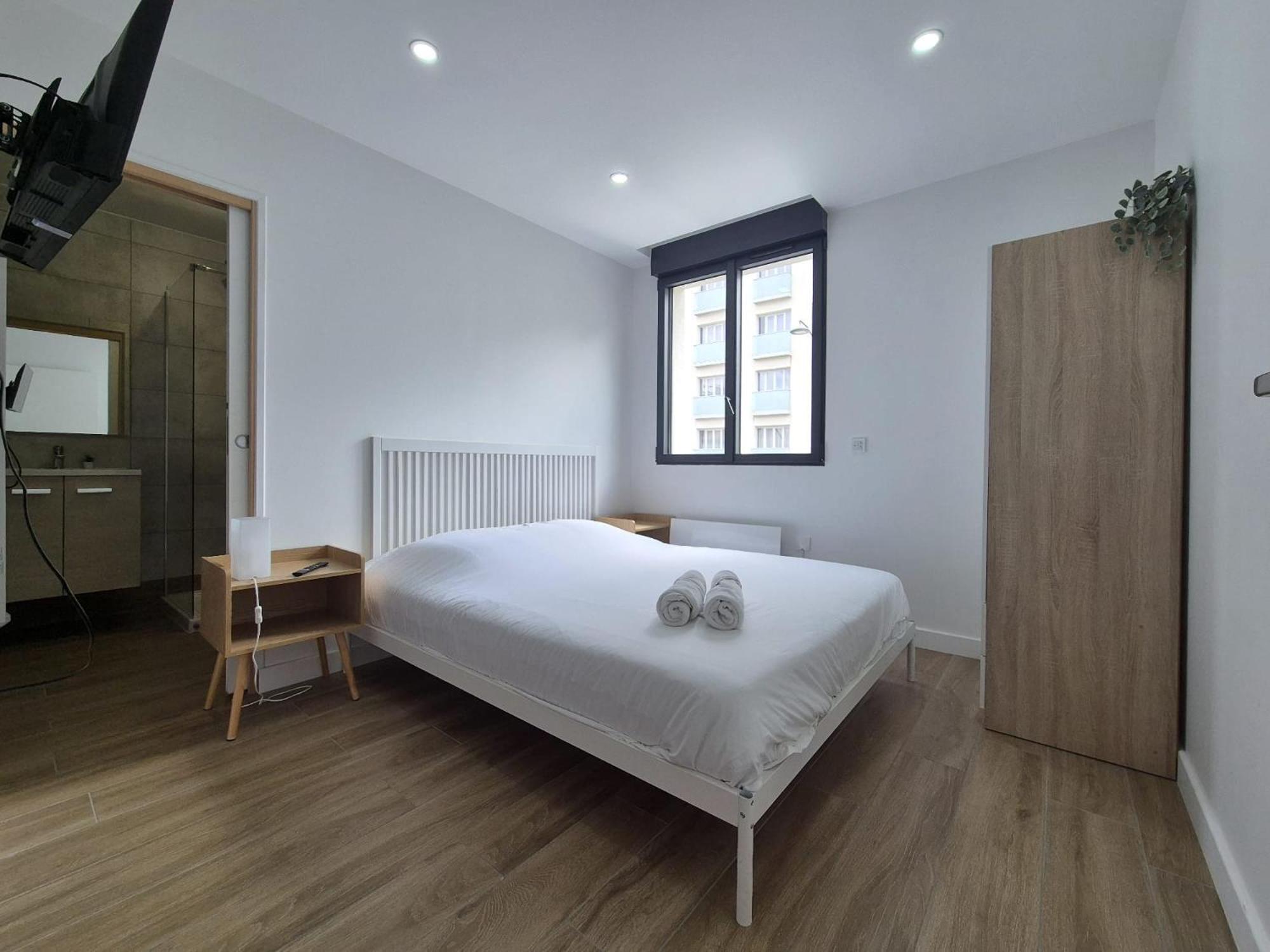 Abu Dhabi, Magnifique Maison Appartement Reims